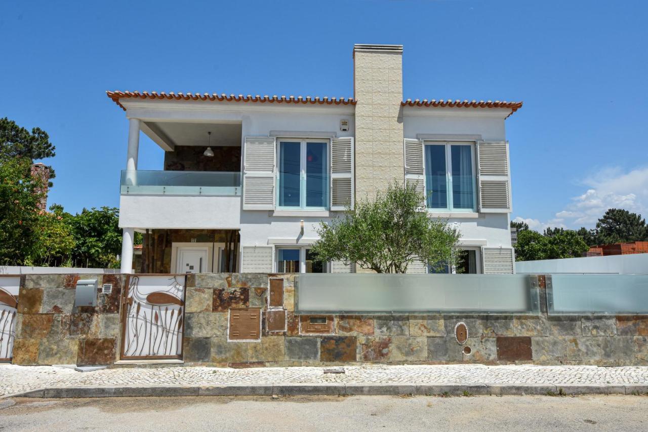 Aroeira Villa With Heated Pool By Golf Course, Beach And Lisbon エクステリア 写真