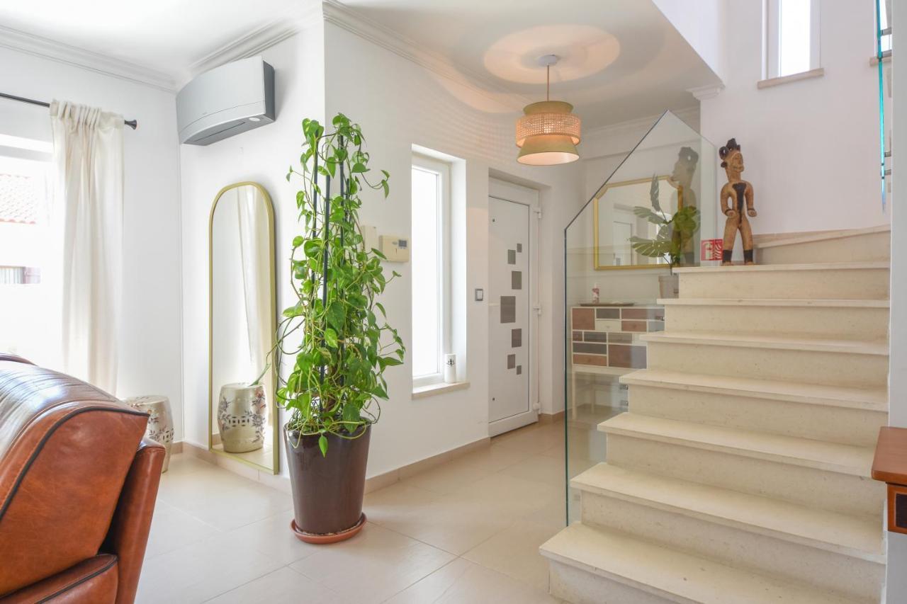 Aroeira Villa With Heated Pool By Golf Course, Beach And Lisbon エクステリア 写真