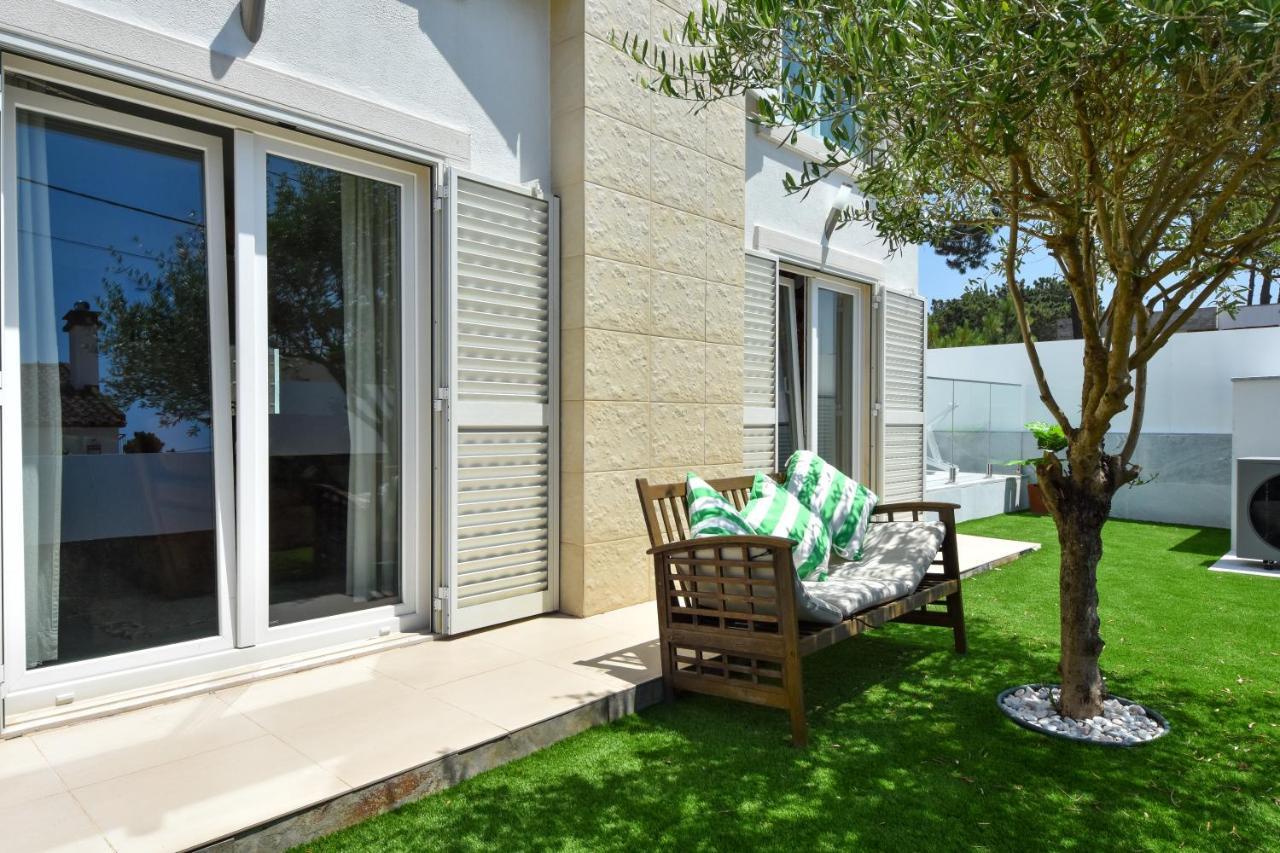 Aroeira Villa With Heated Pool By Golf Course, Beach And Lisbon エクステリア 写真